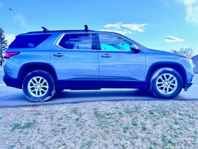 2019 Chevrolet Traverse AWD 4dr LT Cloth w/2FL - Photo 3