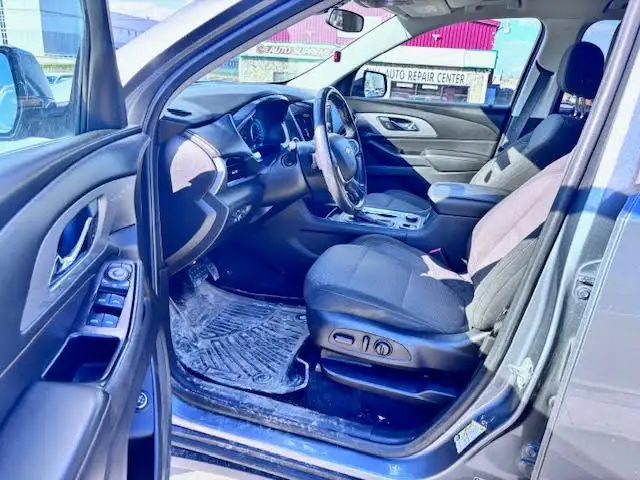 2019 Chevrolet Traverse AWD 4dr LT Cloth w/2FL - Photo 12