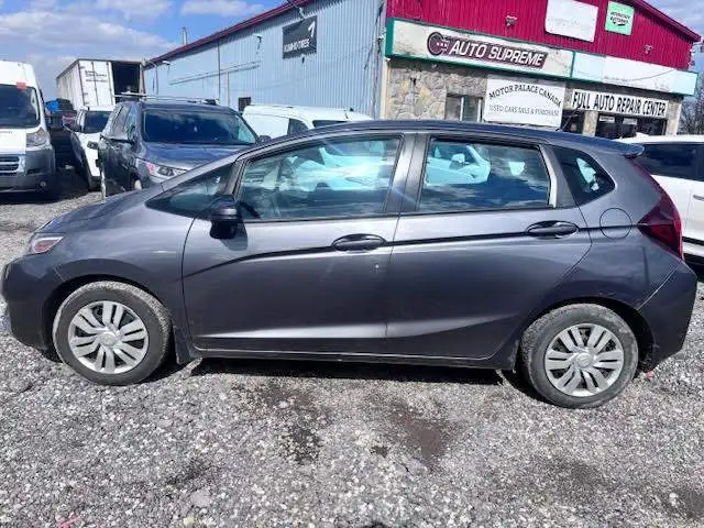 2016 Honda Fit 5dr HB CVT LX - Photo 2