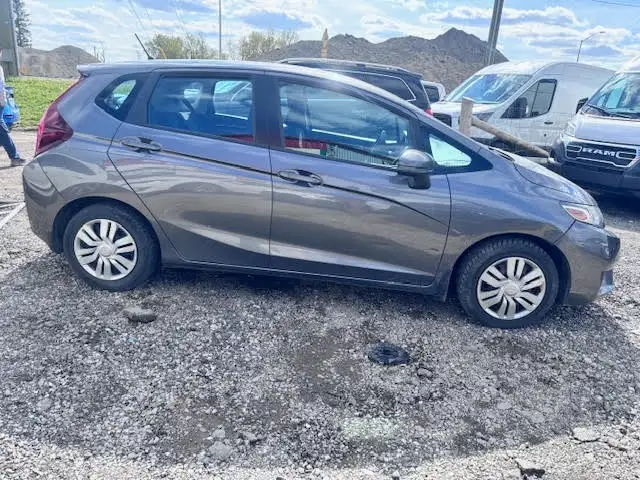 2016 Honda Fit 5dr HB CVT LX - Photo 5