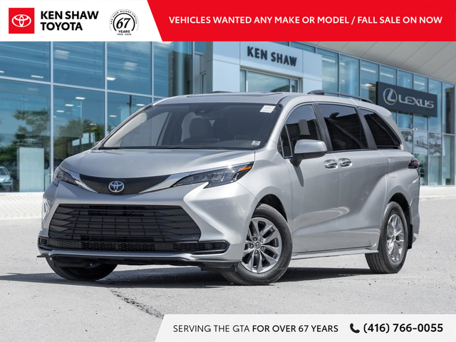 2025 Toyota Sienna XLE 8-Passenger LOW KM / LEATHER / SUNROOF...