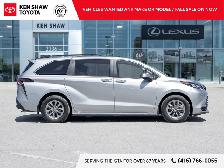 2025 Toyota Sienna XLE 8-Passenger LOW KM / LEATHER / SUNROOF... - Photo 6