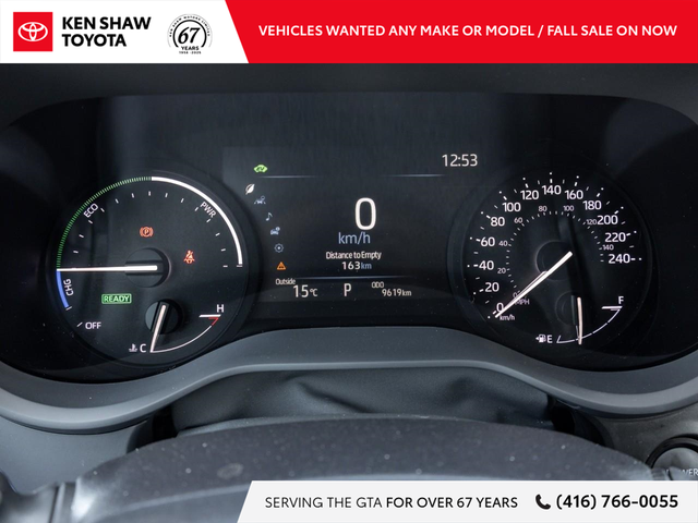 2025 Toyota Sienna XLE 8-Passenger LOW KM / LEATHER / SUNROOF... - Photo 12
