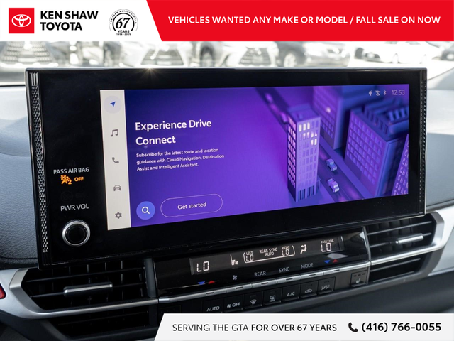 2025 Toyota Sienna XLE 8-Passenger LOW KM / LEATHER / SUNROOF... - Photo 13