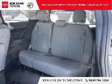 2025 Toyota Sienna XLE 8-Passenger LOW KM / LEATHER / SUNROOF... - Photo 24
