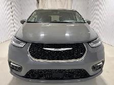 Chrysler Pacifica Touring L TA 2023 à vendre - Photo 3
