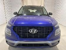 Hyundai Venue Urban Edition IVT avec intérieur Bleu denim 2022 à - Photo 3