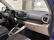 Hyundai Venue Urban Edition IVT avec intérieur Bleu denim 2022 à - Photo 20