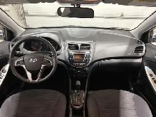 Hyundai Accent Voiture à hayon, 5 portes, boîte automatique GL 2 - Photo 15