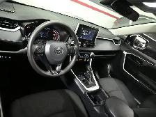 2024 Toyota RAV4 LE No Accident Radar Cruise Lane Assist Blind S - Photo 10
