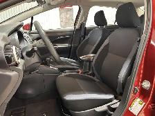 Nissan Versa SV CVT 2024 à vendre - Photo 13