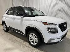 Hyundai Venue Preferred IVT avec couleur deux tons 2023 à vendre - Photo 5