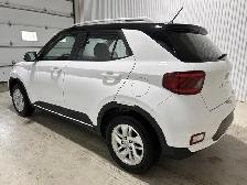 Hyundai Venue Preferred IVT avec couleur deux tons 2023 à vendre - Photo 11