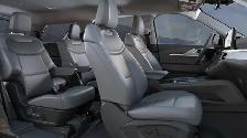2026 Ford Explorer ACTIVE | ACTIVE COMFORT PACKAGE - Photo 5