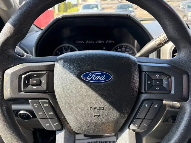 2022 Ford F-250 XLT FX4 4WD Crew Cab 6.75' Box 6.2L V8 Gas - Photo 11