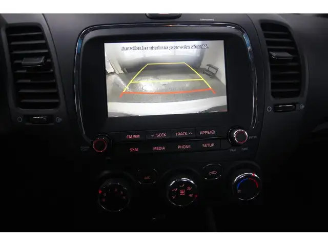 2017 Kia Forte LX - Photo 20