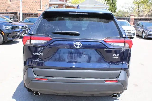 2024 Toyota RAV4 XLE - Photo 6