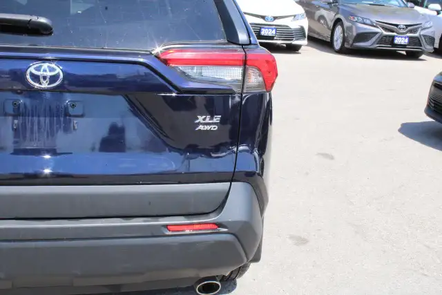 2024 Toyota RAV4 XLE - Photo 7