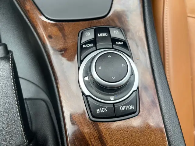 2011 BMW 328 i xDrive - Photo 21