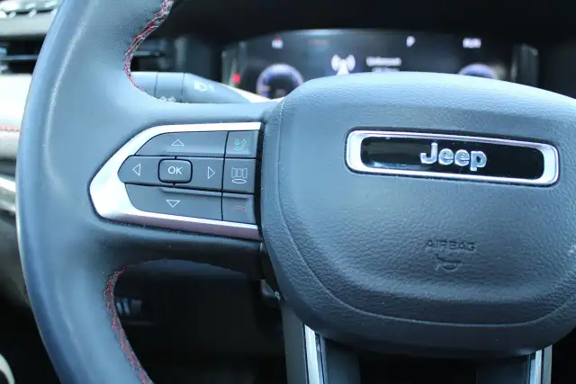 2024 Jeep Compass Trailhawk - Photo 12