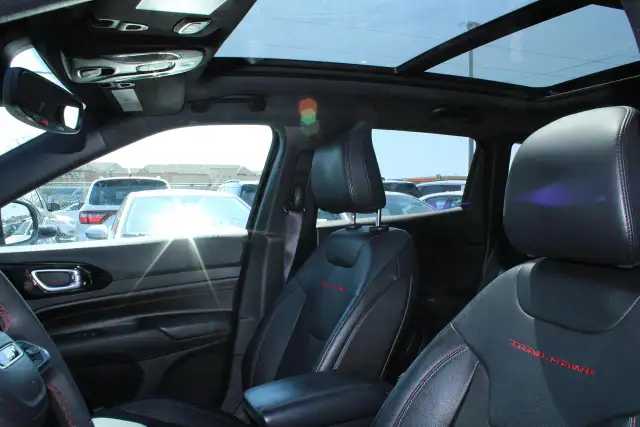 2024 Jeep Compass Trailhawk - Photo 14