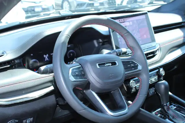 2024 Jeep Compass Trailhawk - Photo 15