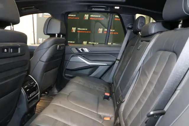 2020 BMW X5 M50i - PANO|NAVI|CAMERA|HEADSUP|2xRIM&TIRE - Photo 9