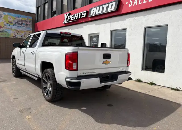 2016 Chevrolet Silverado 1500 4WD Crew Cab 143.5' High Country - Photo 7