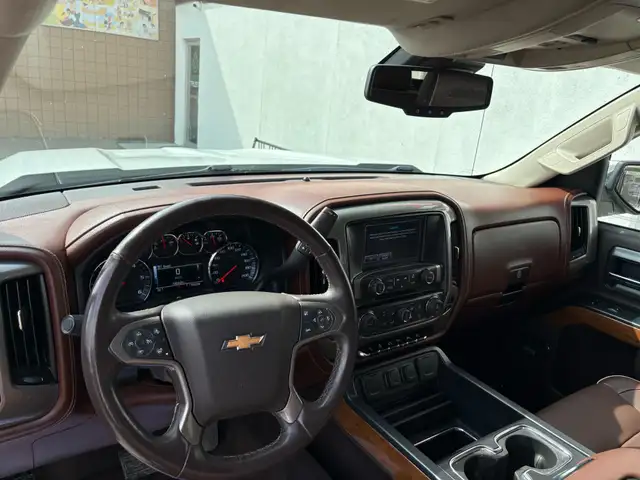2016 Chevrolet Silverado 1500 4WD Crew Cab 143.5' High Country - Photo 11