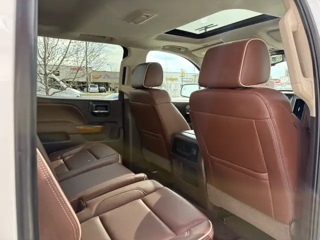 2016 Chevrolet Silverado 1500 4WD Crew Cab 143.5' High Country - Photo 20