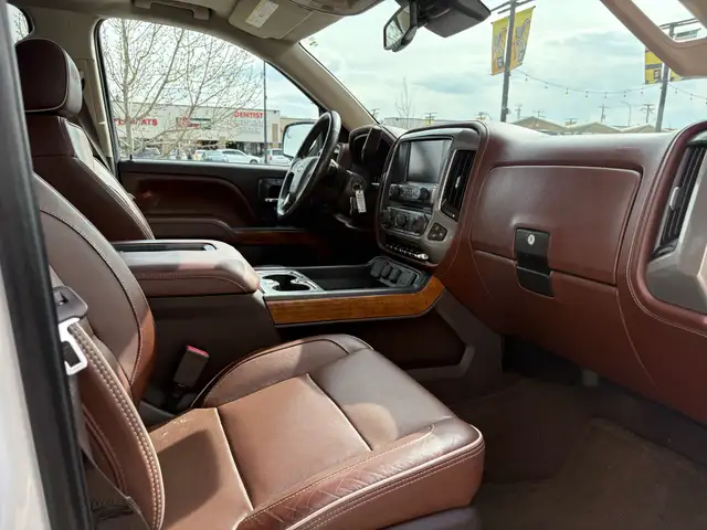 2016 Chevrolet Silverado 1500 4WD Crew Cab 143.5' High Country - Photo 21