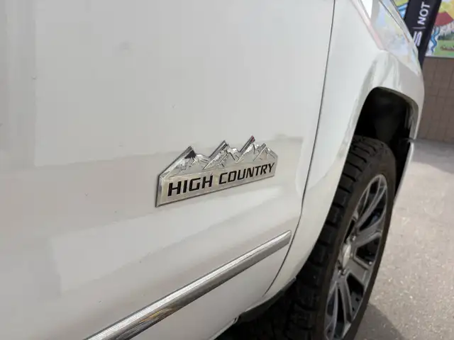 2016 Chevrolet Silverado 1500 4WD Crew Cab 143.5' High Country - Photo 37