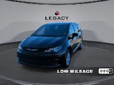 2025 Chrysler Grand Caravan SXT Heated Seats | Apple CarPlay | A - Photo 3