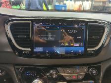 2025 Chrysler Grand Caravan SXT Heated Seats | Apple CarPlay | A - Photo 12