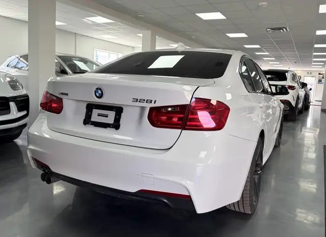 2015 BMW 3-Series 4dr 328i xDrive AWD - Photo 5