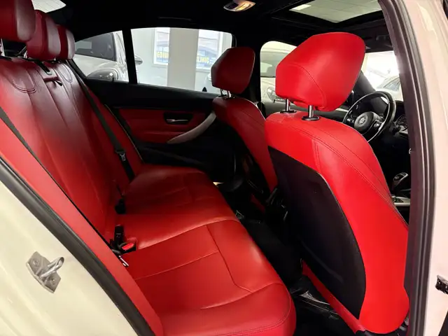2015 BMW 3-Series 4dr 328i xDrive AWD - Photo 17
