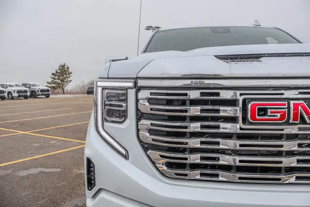 2026 GMC Sierra 1500 Denali - Photo 11