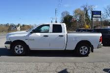 2017 Ram 1500 4WD Quad Cab 140.5' ST - Photo 2