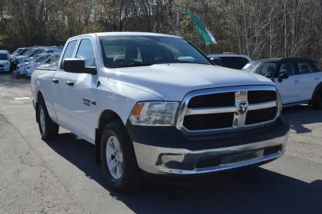 2017 Ram 1500 4WD Quad Cab 140.5' ST - Photo 7