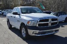 2017 Ram 1500 4WD Quad Cab 140.5' ST - Photo 7
