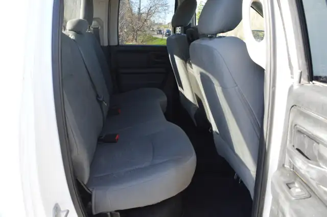 2017 Ram 1500 4WD Quad Cab 140.5' ST - Photo 12