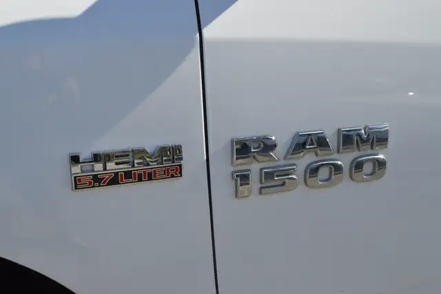 2017 Ram 1500 4WD Quad Cab 140.5' ST - Photo 16