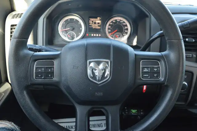 2017 Ram 1500 4WD Quad Cab 140.5' ST - Photo 20