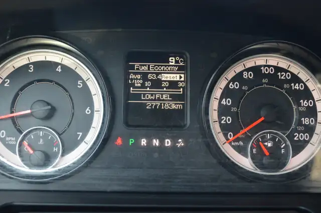 2017 Ram 1500 4WD Quad Cab 140.5' ST - Photo 21