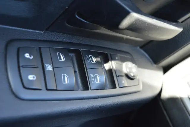 2017 Ram 1500 4WD Quad Cab 140.5' ST - Photo 22