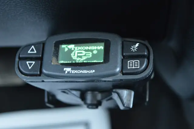 2017 Ram 1500 4WD Quad Cab 140.5' ST - Photo 25