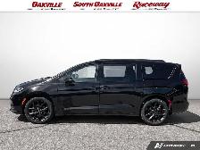 2024 Chrysler Pacifica LIMITED | V6 | S APPEARANCE PACKAGE | NAP - Photo 3