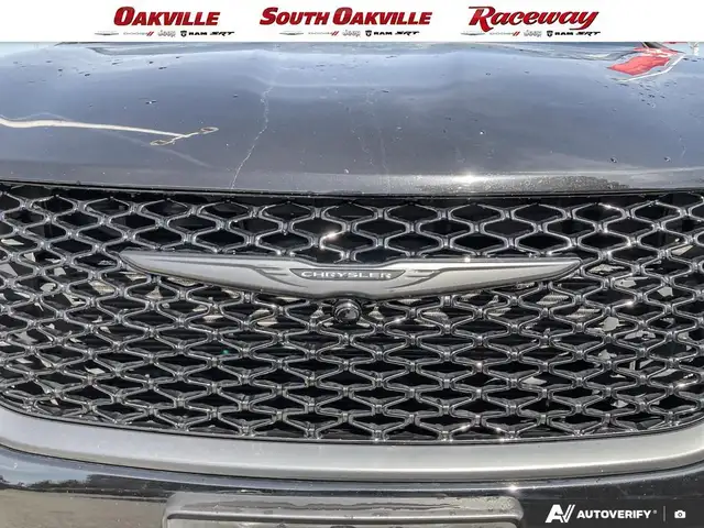 2024 Chrysler Pacifica LIMITED | V6 | S APPEARANCE PACKAGE | NAP - Photo 9