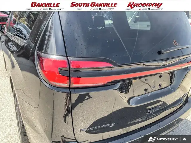 2024 Chrysler Pacifica LIMITED | V6 | S APPEARANCE PACKAGE | NAP - Photo 11