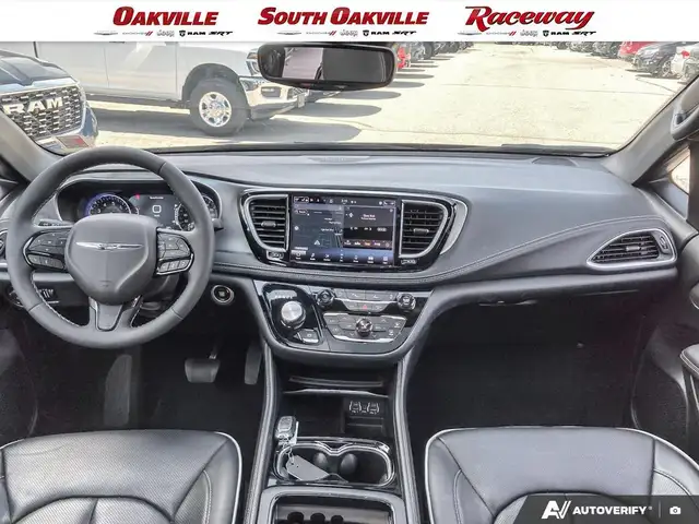 2024 Chrysler Pacifica LIMITED | V6 | S APPEARANCE PACKAGE | NAP - Photo 24